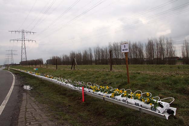 Langste plantenbak ter wereld langs de Zweth - 20 maart 2010